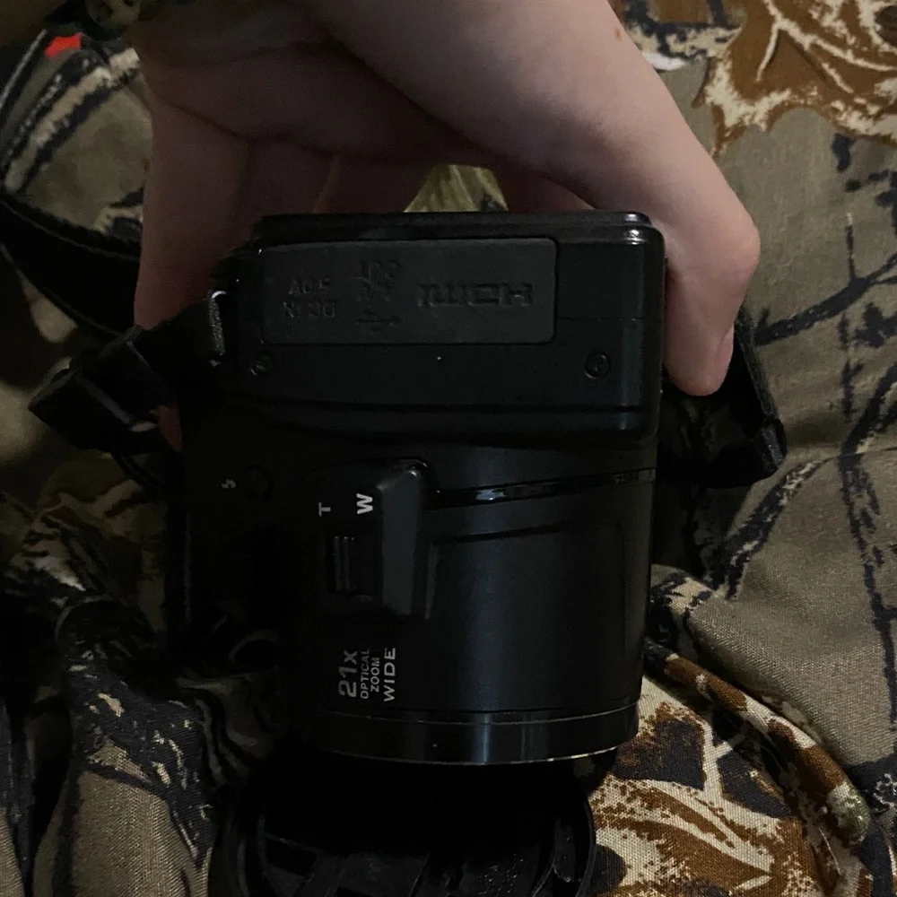 Nikon COOLPIX L120 14.1 MP Digital Camera (More in Description)